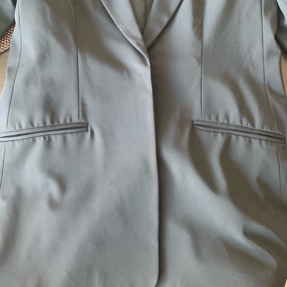 Elizabeth and James 3/4 Blazer - Picture 3 of 6